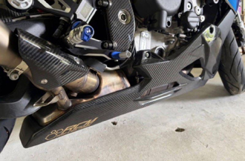 BMW S 1000 R из Южной Кореи — фото 3 из 4