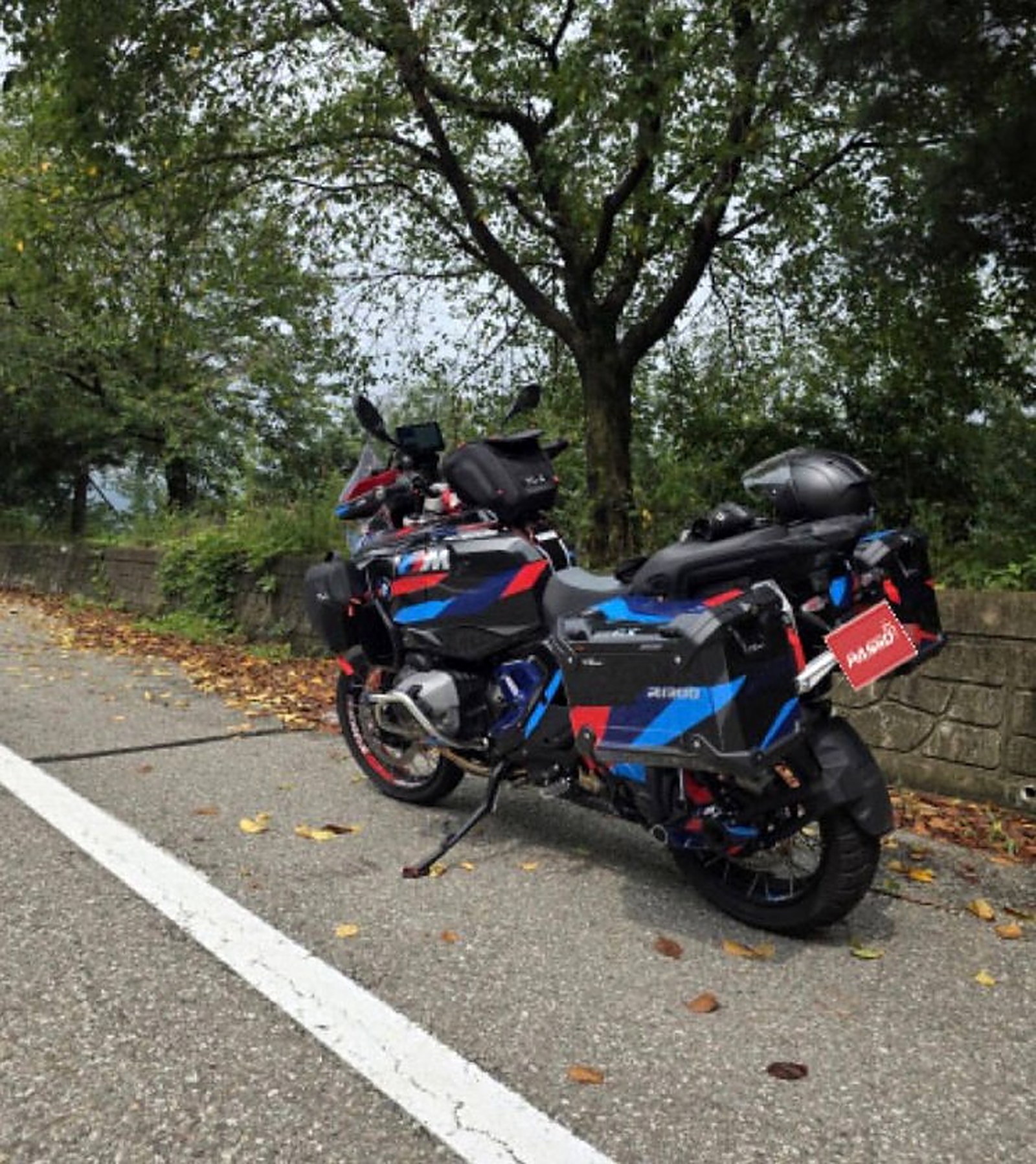 BMW R 1300 GS Adventure (GSA) из Южной Кореи — фото 1 из 4