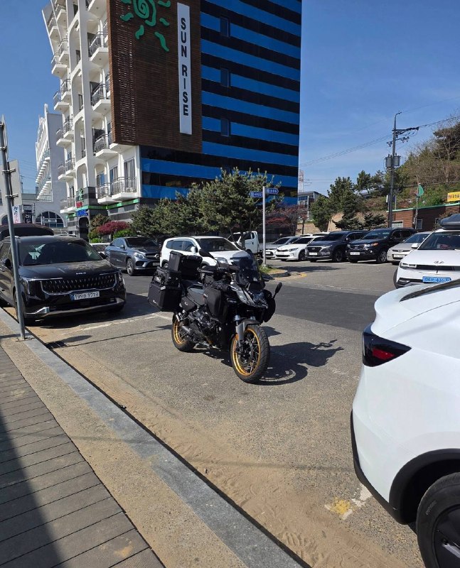 BMW R 1300 GS Adventure Option 719 из Южной Кореи — фото 2 из 4