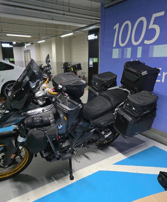 BMW R 1300 GS Adventure Option 719 из Южной Кореи — фото 4 из 4
