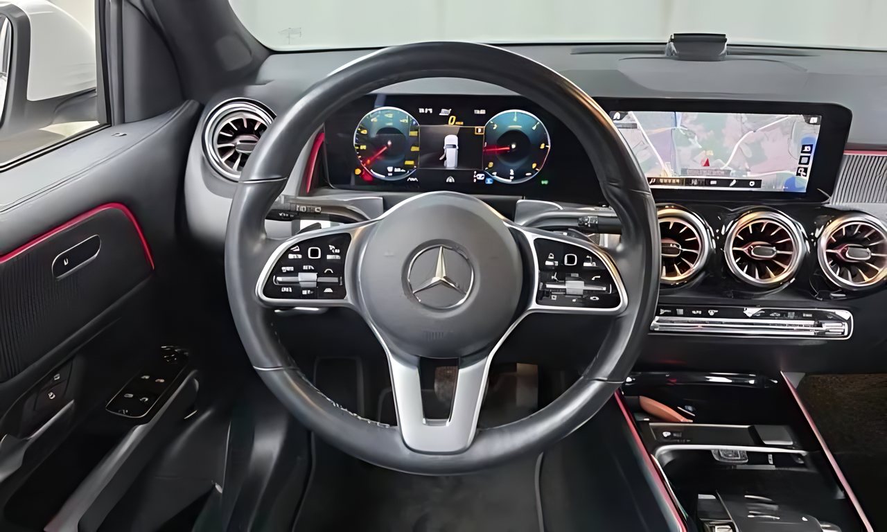 Mercedes-Benz GLB 200 d из Южной Кореи — фото 7 из 10