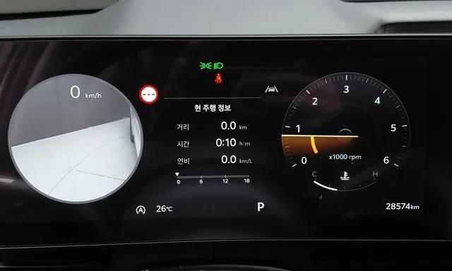 Kia Carnival из Южной Кореи — фото 4 из 10