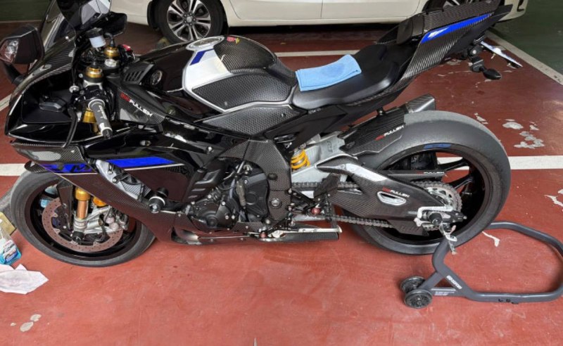 Yamaha YZF-R1M из Южной Кореи — фото 1 из 4