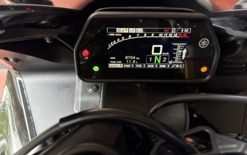 Yamaha YZF-R1M из Южной Кореи — фото 2 из 4