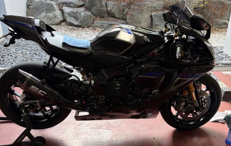 Yamaha YZF-R1M из Южной Кореи — фото 3 из 4