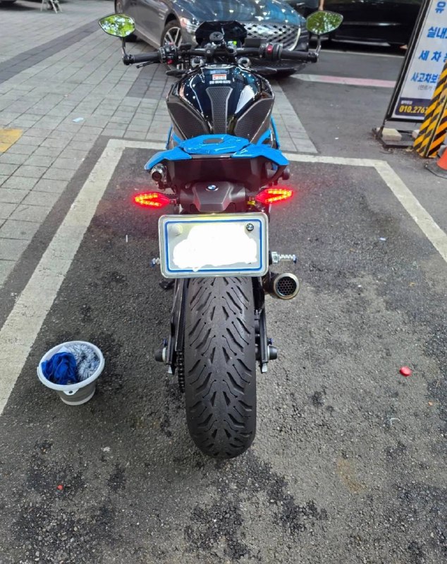 BMW S 1000 R M-тюнинг из Южной Кореи — фото 2 из 4