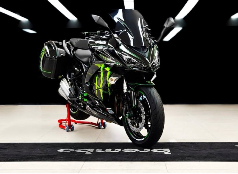 Kawasaki Z1000SX из Южной Кореи — фото 2 из 4