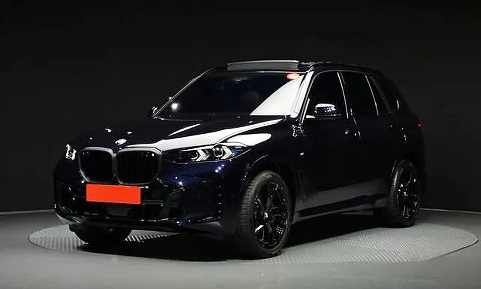 BMW X5 (G05) из Южной Кореи — фото 1 из 10