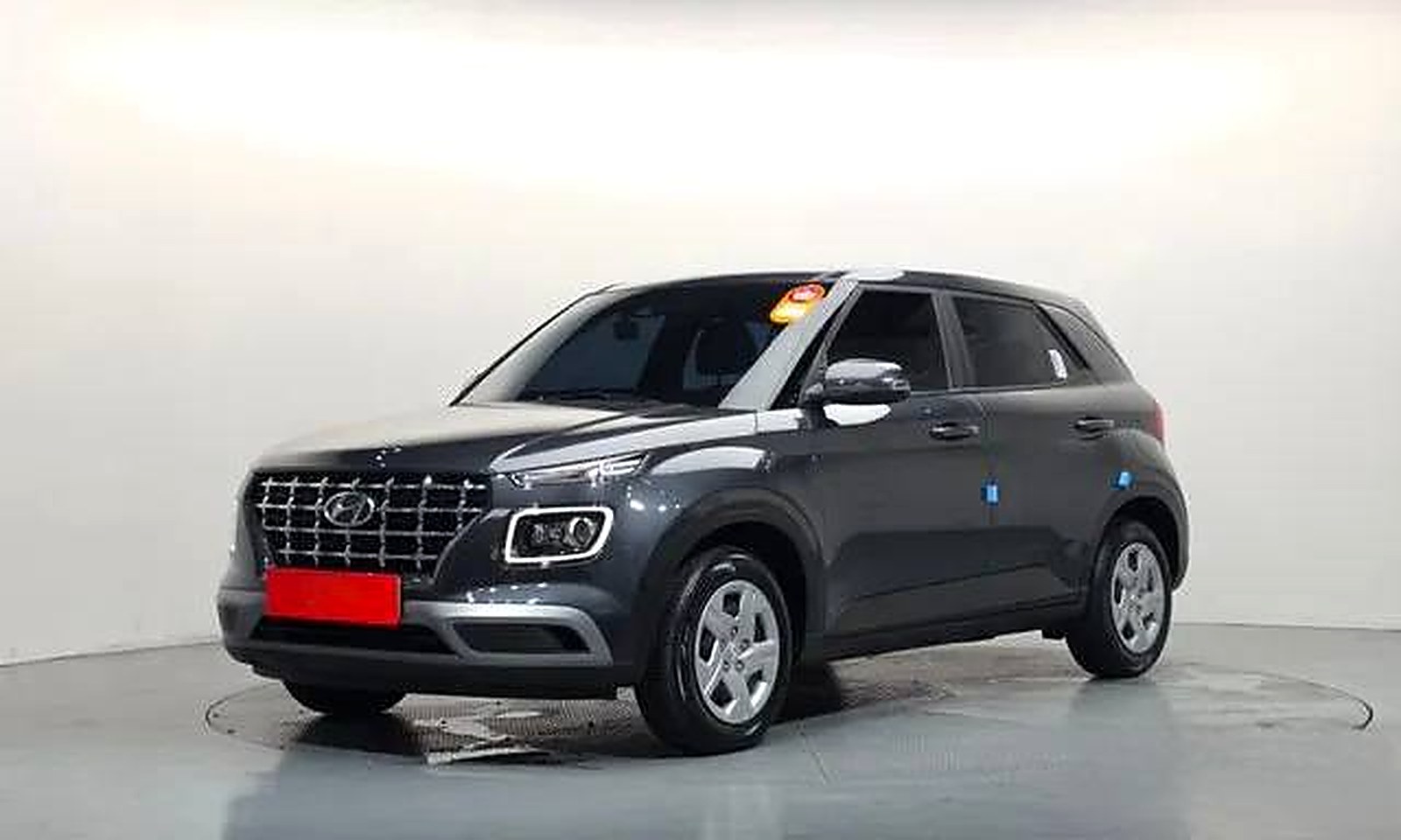 Hyundai Venue из Южной Кореи — фото 1 из 10