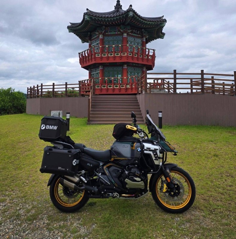 BMW R 1300 GS Adventure Option 719 из Южной Кореи — фото 1 из 4