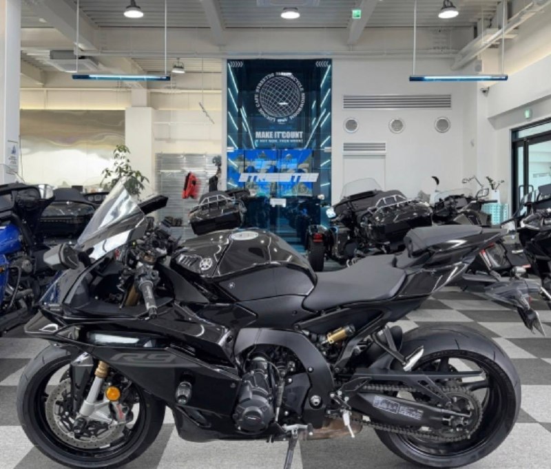 Yamaha YZF-R9 из Южной Кореи — фото 1 из 4