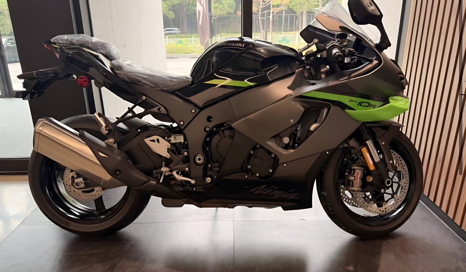 Kawasaki Ninja ZX-10R из Южной Кореи — фото 1 из 4