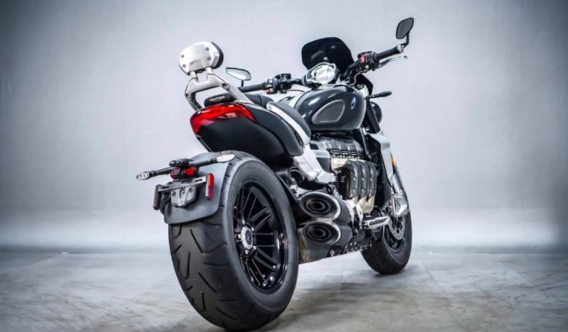 Triumph Rocket 3 из Южной Кореи — фото 1 из 4