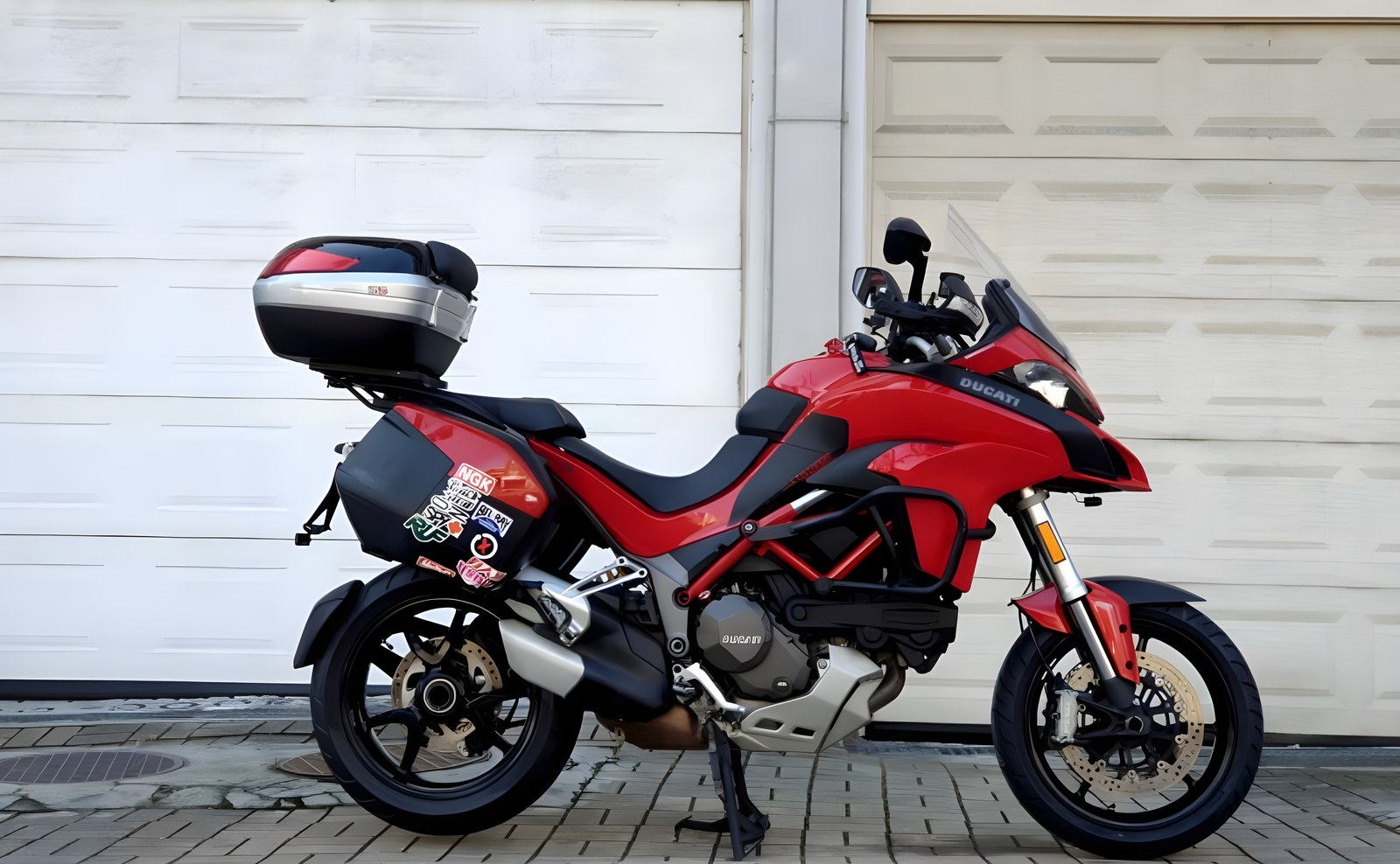Ducati Multistrada 1200 S Touring из Южной Кореи — фото 1 из 4