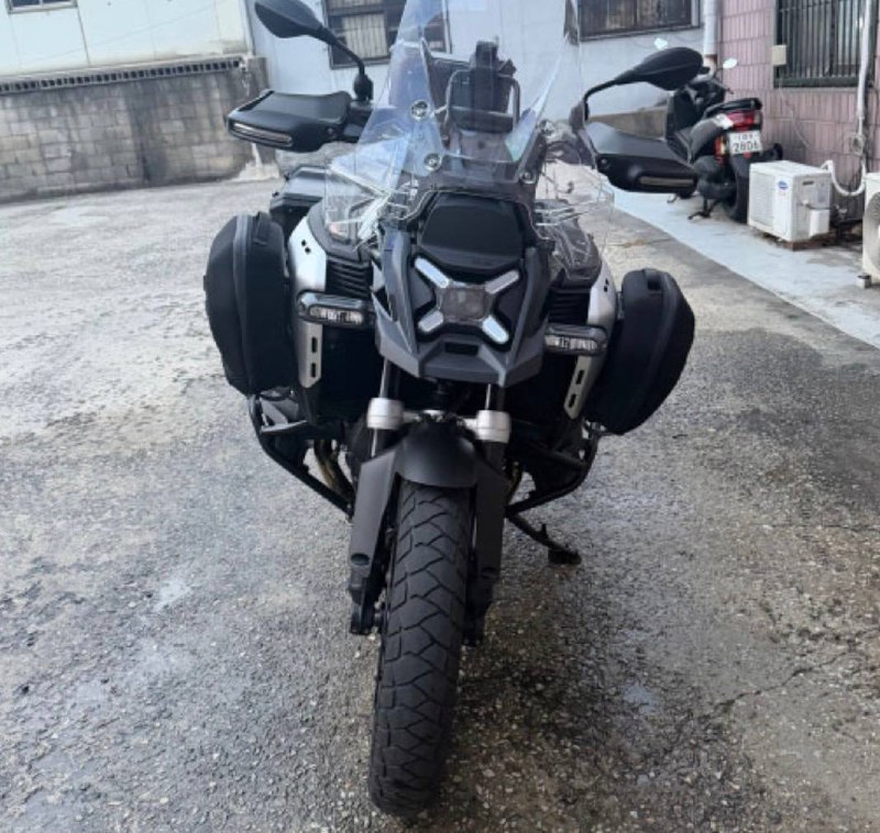 BMW R 1300 GS Adventure из Южной Кореи — фото 4 из 4