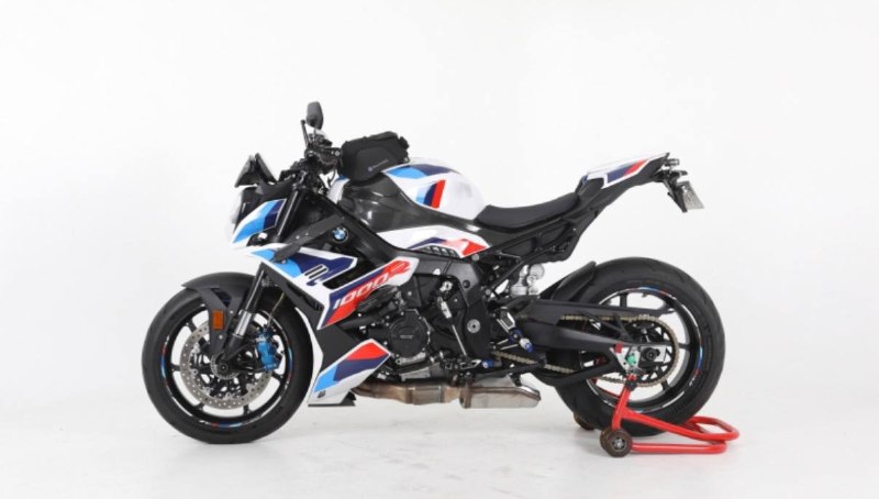 BMW M 1000 R из Южной Кореи — фото 1 из 4