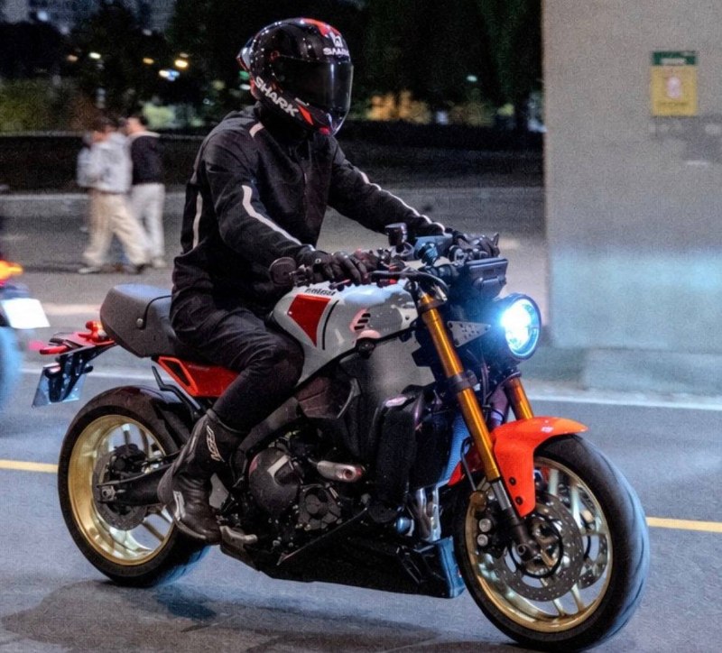 Yamaha XSR900 из Южной Кореи — фото 2 из 4
