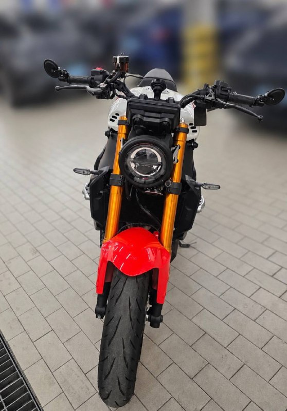 Yamaha XSR900 из Южной Кореи — фото 4 из 4