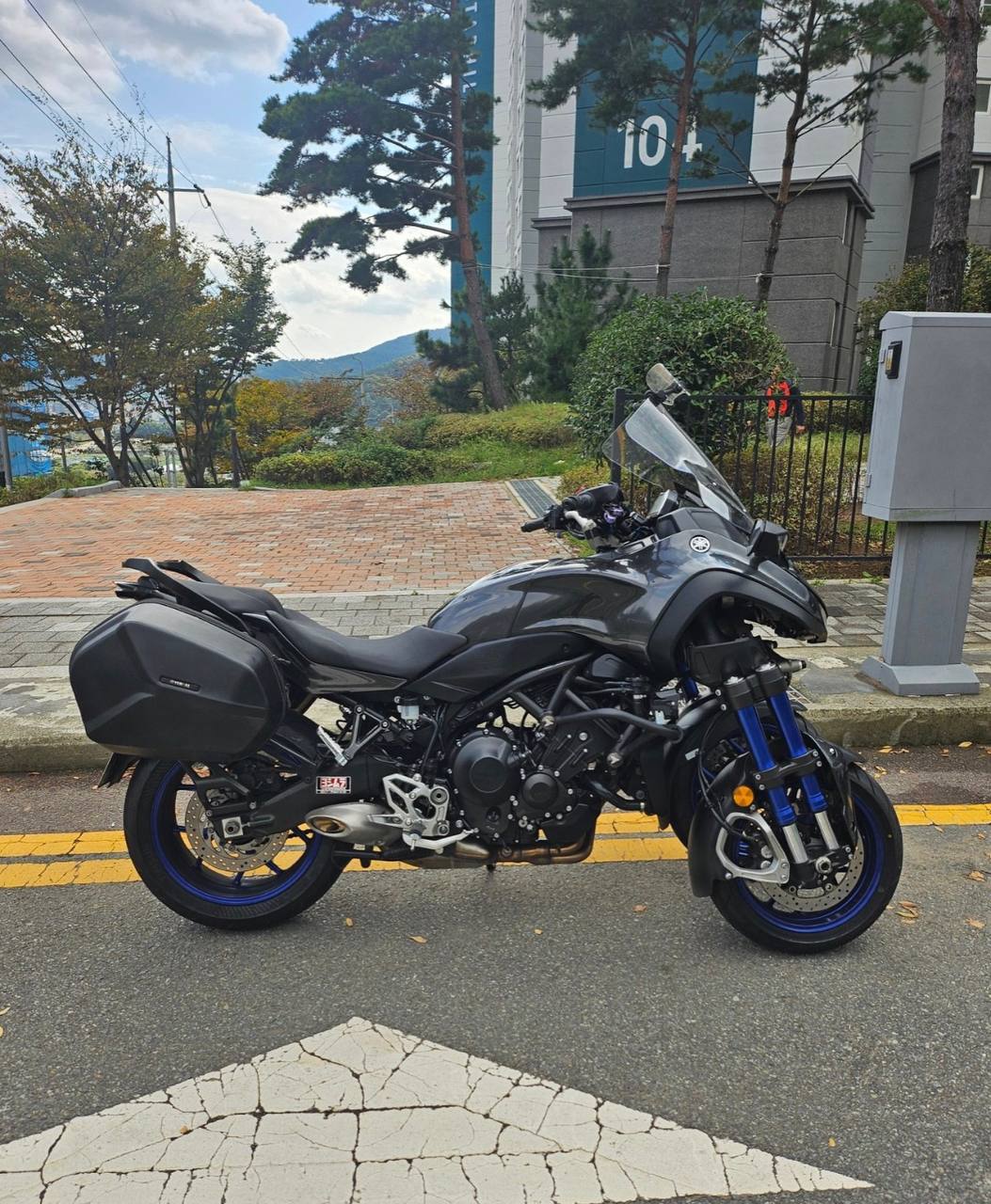 Yamaha Niken GT из Южной Кореи — фото 1 из 4