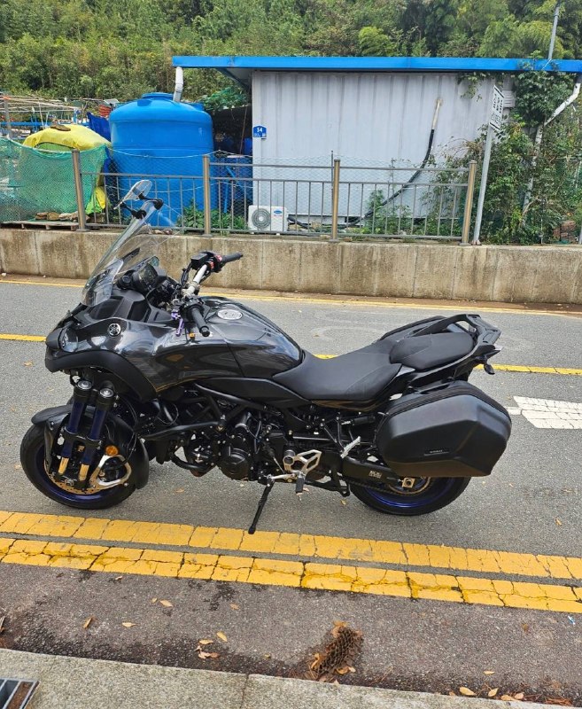 Yamaha Niken GT из Южной Кореи — фото 4 из 4