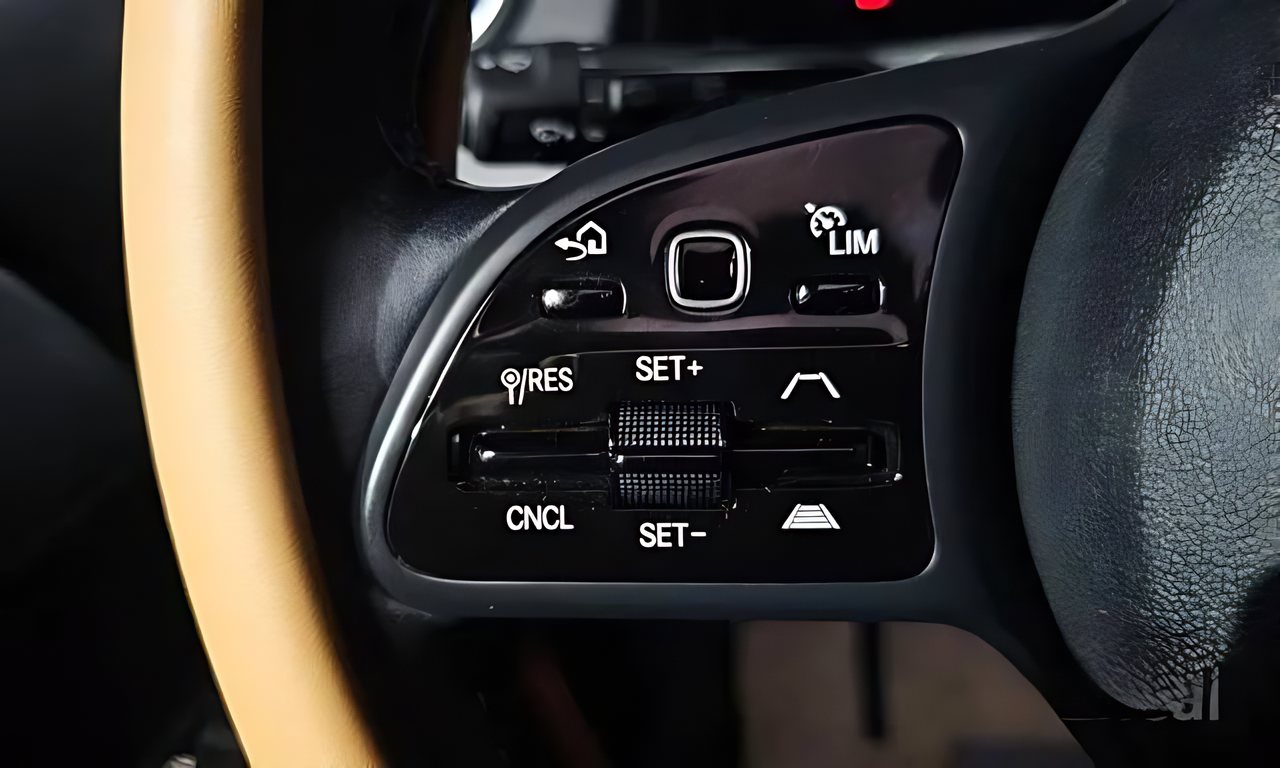 Mercedes-Benz GLB 200 d из Южной Кореи — фото 9 из 10