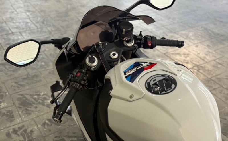 BMW S 1000 RR M Package из Южной Кореи — фото 4 из 4