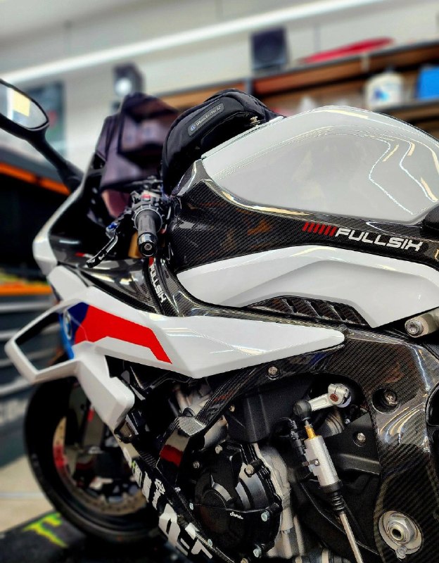 BMW S 1000 RR из Южной Кореи — фото 4 из 4