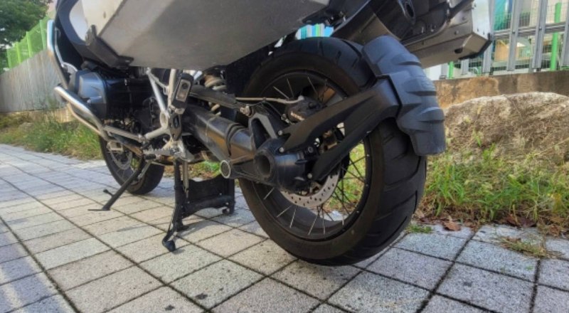 BMW R 1250 GS Adventure из Южной Кореи — фото 2 из 4