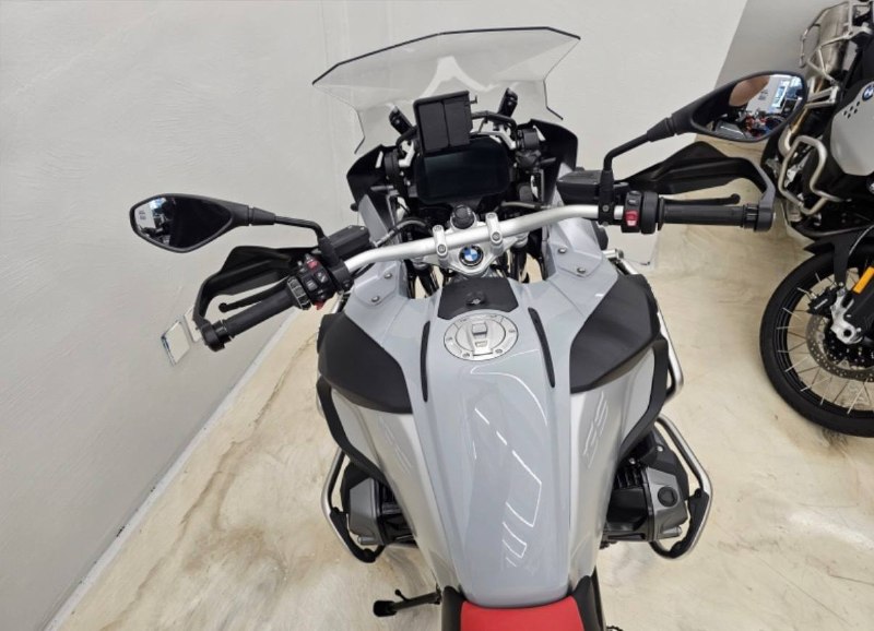 BMW R 1250 GS Adventure из Южной Кореи — фото 3 из 4
