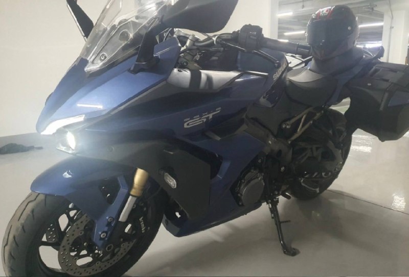Suzuki GSX-S1000GT из Южной Кореи — фото 2 из 4