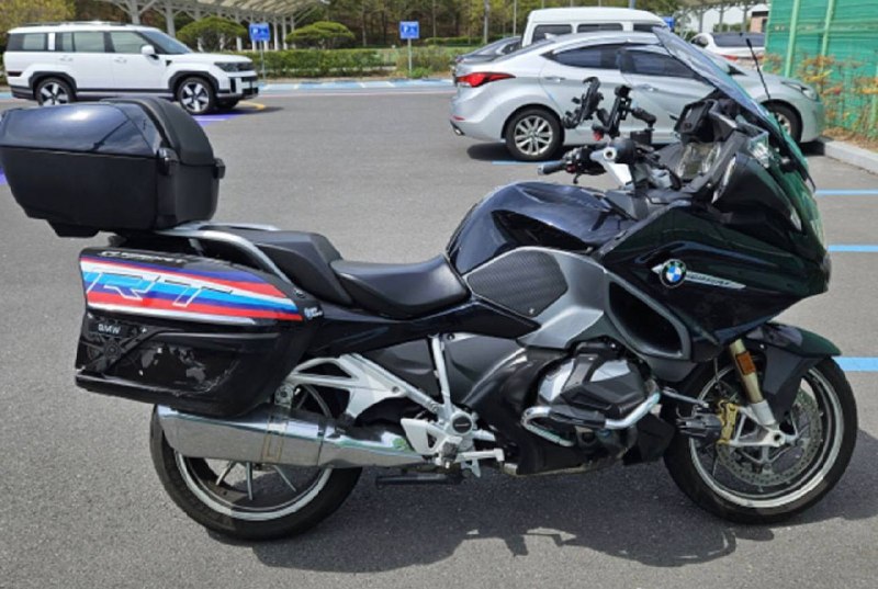 BMW R 1250 RT из Южной Кореи — фото 1 из 4