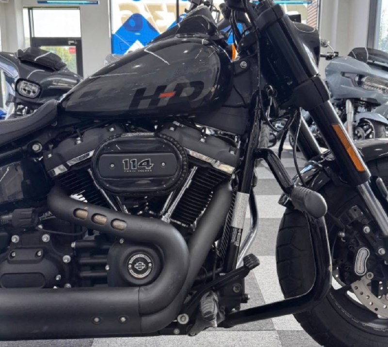 Harley-Davidson Fat Bob 114 из Южной Кореи — фото 2 из 4
