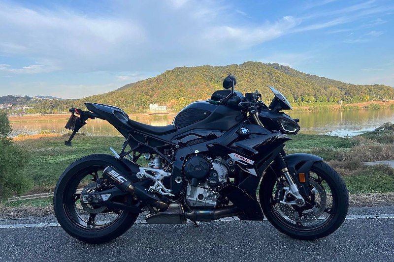 BMW S 1000 R из Южной Кореи — фото 3 из 4