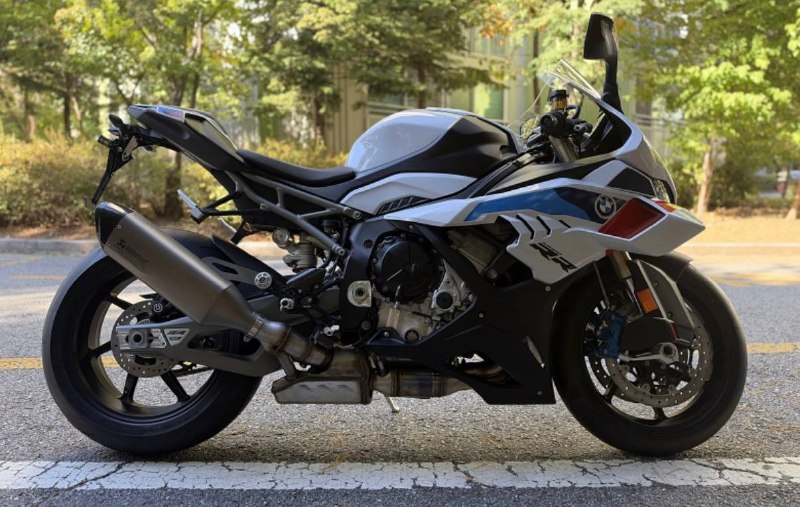 BMW S 1000 RR M Package из Южной Кореи — фото 3 из 4