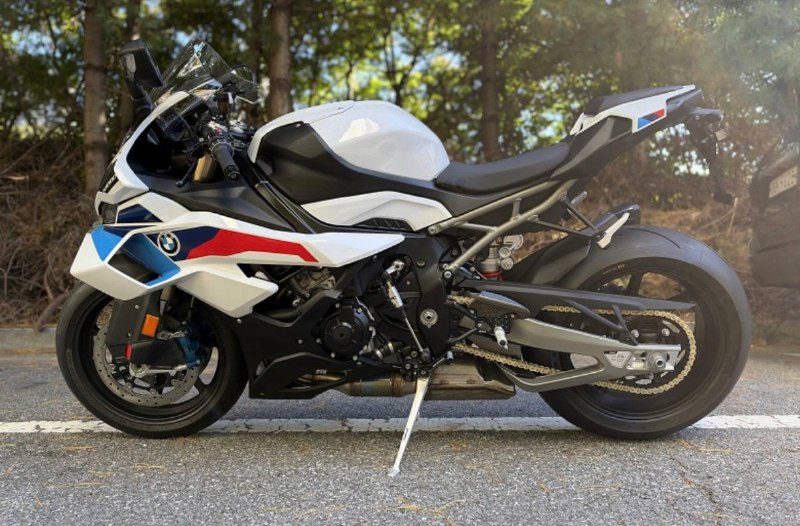 BMW S 1000 RR M Package из Южной Кореи — фото 4 из 4