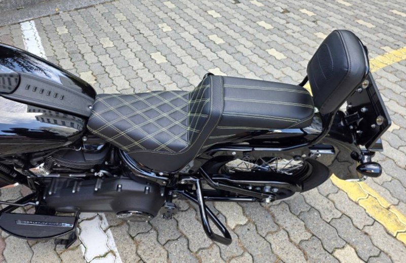 Harley-Davidson Heritage Classic 114 из Южной Кореи — фото 2 из 4