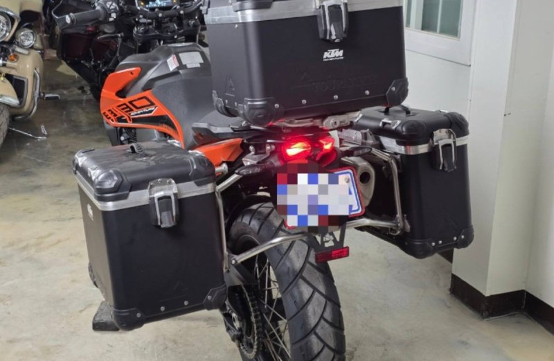 KTM 890 Adventure из Южной Кореи — фото 4 из 4