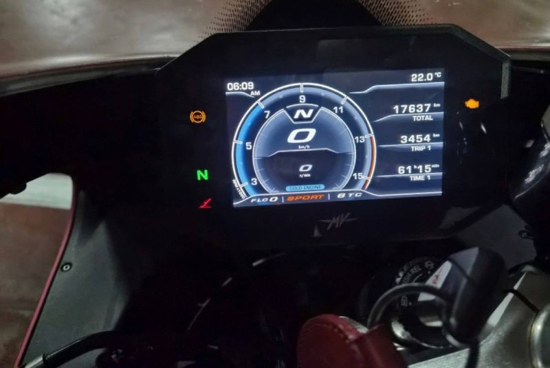 MV Agusta F3 RR из Южной Кореи — фото 2 из 4