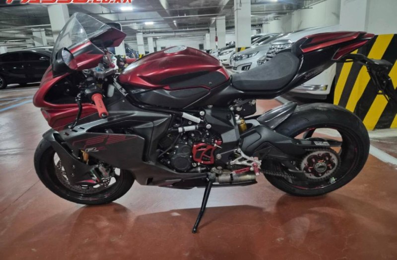 MV Agusta F3 RR из Южной Кореи — фото 3 из 4