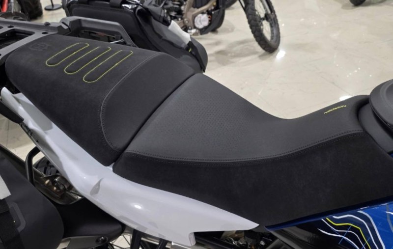 Husqvarna Norden 901 Expedition из Южной Кореи — фото 2 из 4