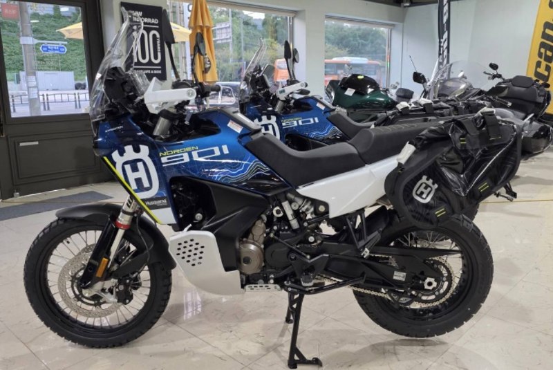 Husqvarna Norden 901 Expedition из Южной Кореи — фото 3 из 4