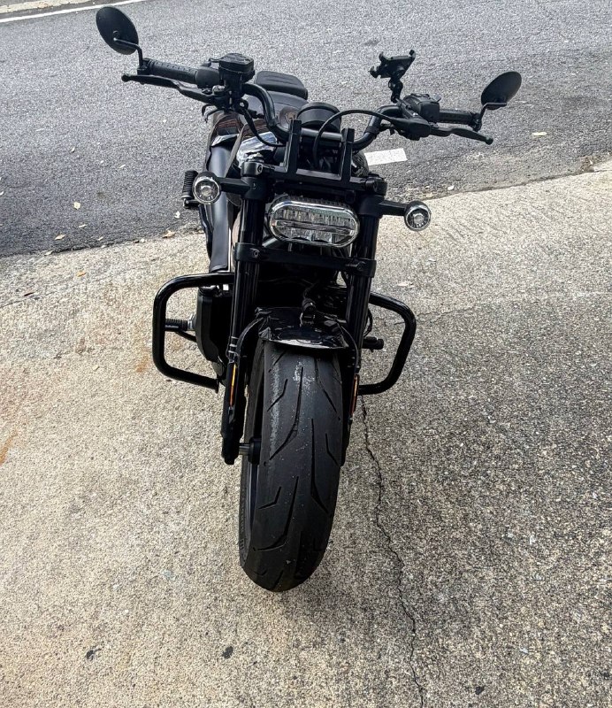 Harley-Davidson Sportster S из Южной Кореи — фото 3 из 4