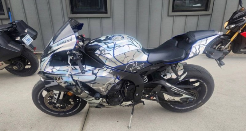 Yamaha YZF-R1 из Южной Кореи — фото 3 из 4