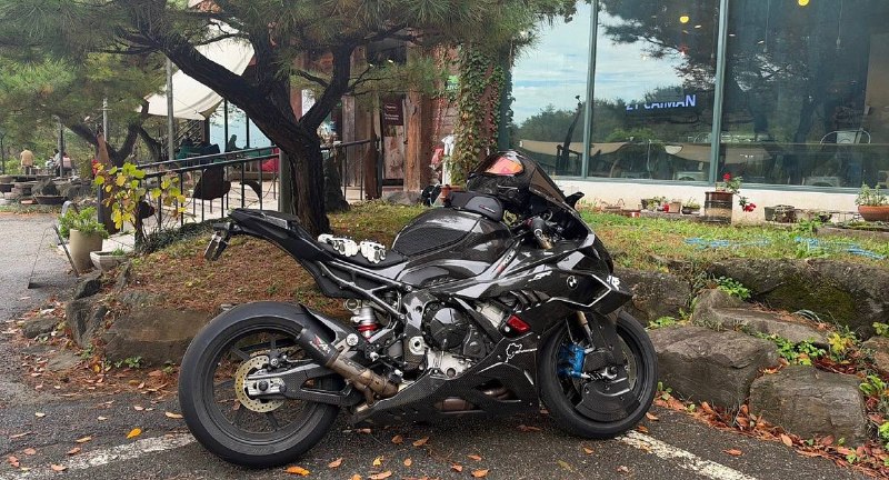 BMW S 1000 RR M Package из Южной Кореи — фото 1 из 4