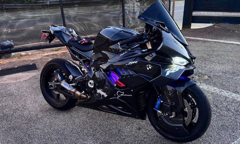 BMW S 1000 RR M Package из Южной Кореи — фото 3 из 4