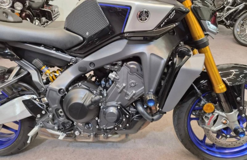 Yamaha MT-09 SP из Южной Кореи — фото 2 из 4