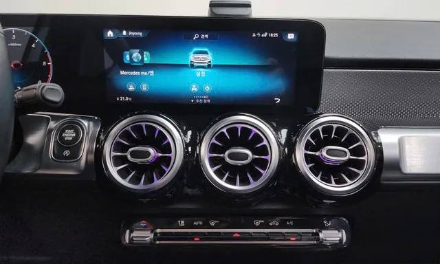 Mercedes-Benz GLB 200 d из Южной Кореи — фото 8 из 10