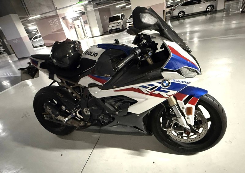 BMW S 1000 RR M Package из Южной Кореи — фото 1 из 4