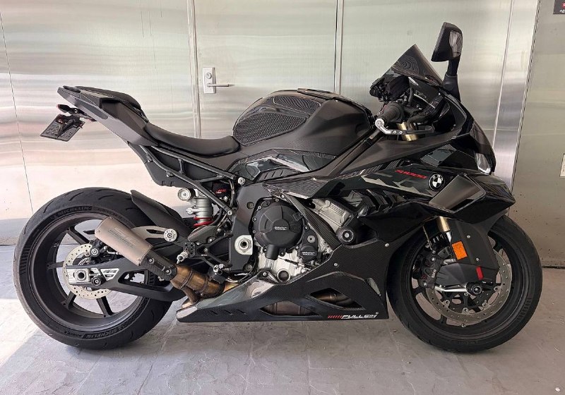 BMW S 1000 RR Race Package из Южной Кореи — фото 1 из 3