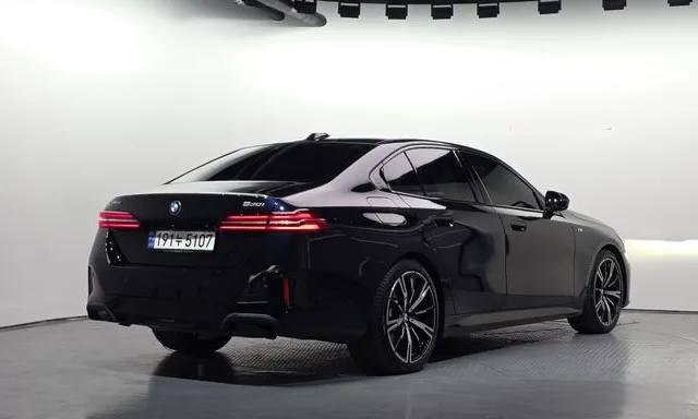 BMW 530i xDrive M Sport (G60) из Южной Кореи — фото 2 из 10